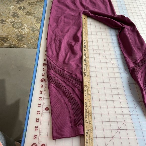 L'urv Leggings Womens  Medium Mauve Pink  High Rise Pull On Nylon Spandex - Picture 12 of 13